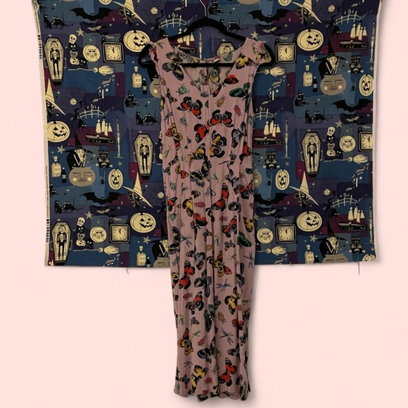 Old Navy Floral Butterfly Print Women's Jumpsuit - Picture 2 of 2